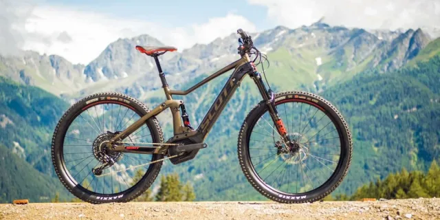 Elektrobicykle Scott