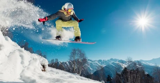 Freestyle snowboardy