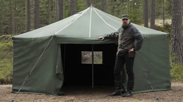 Vojenské stany